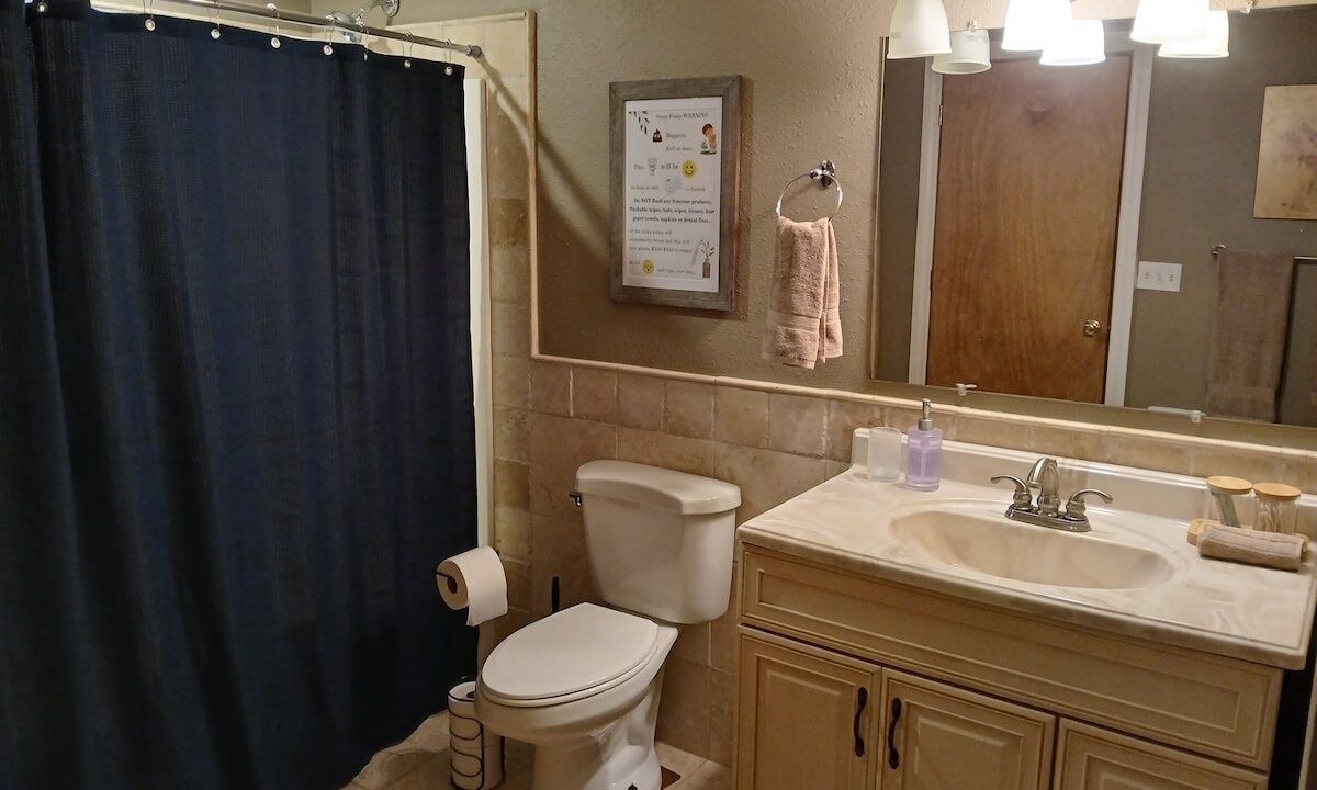 Photo of Bathroom in Mica