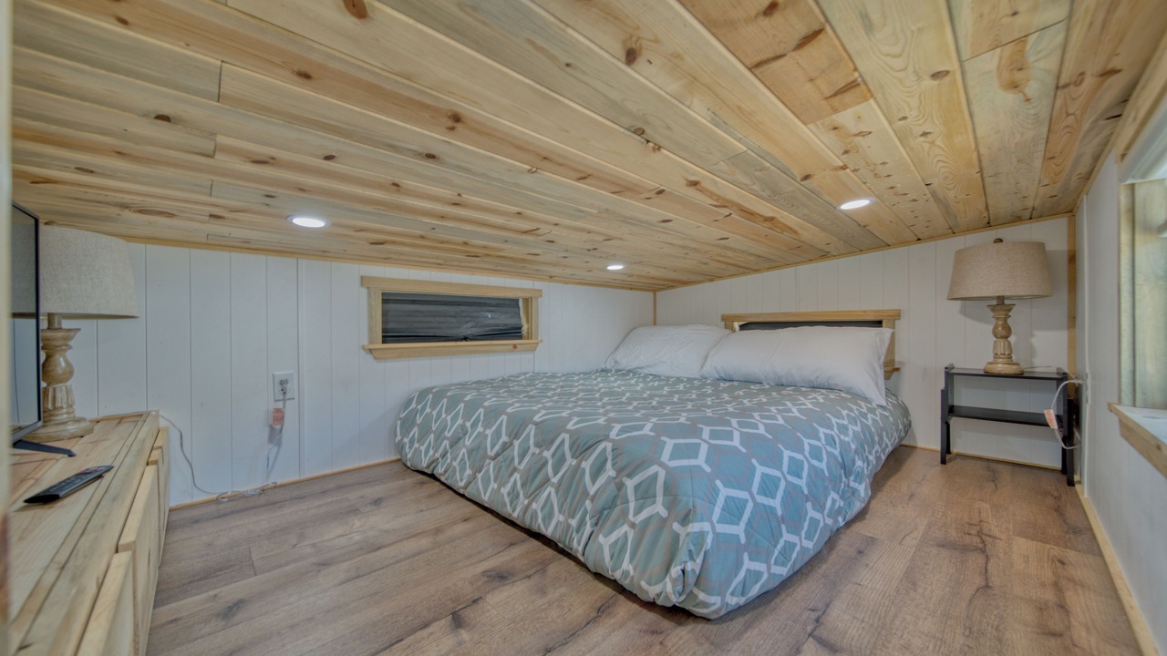 Photo of Bedroom in Park Village