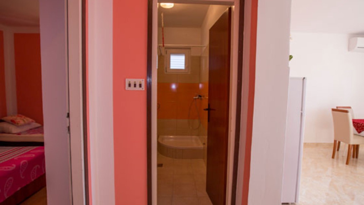 Photo of Bathroom in Lopar
