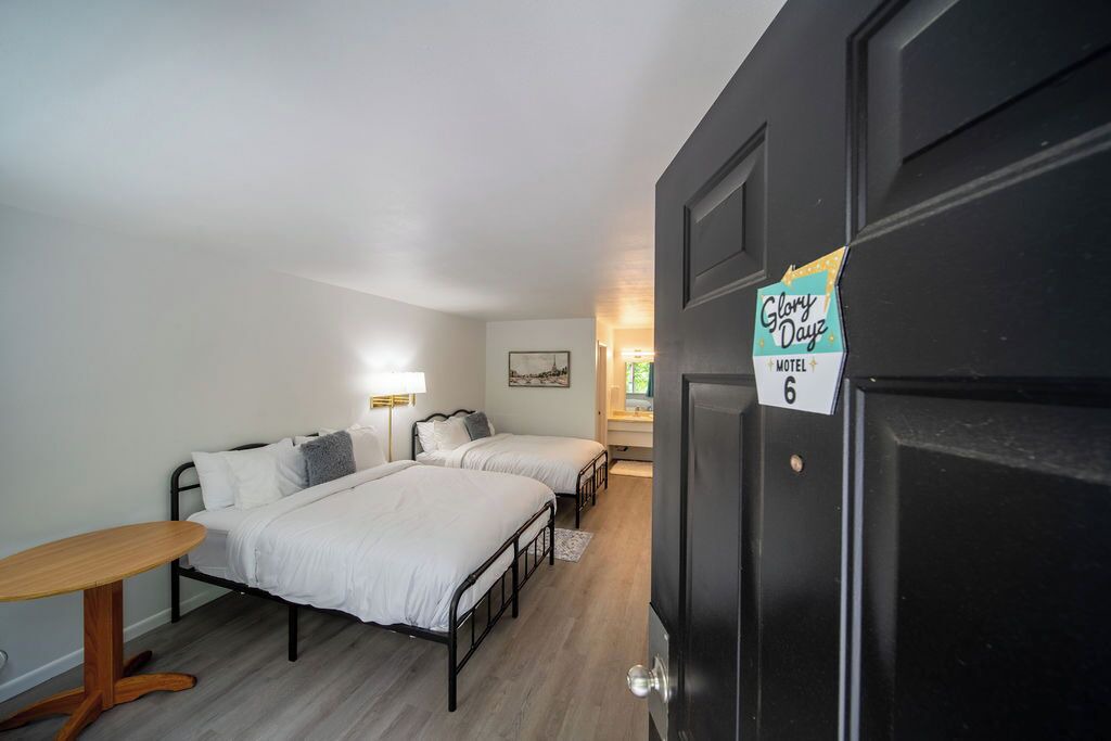 Photo of Bedroom in Eureka Springs Historic District