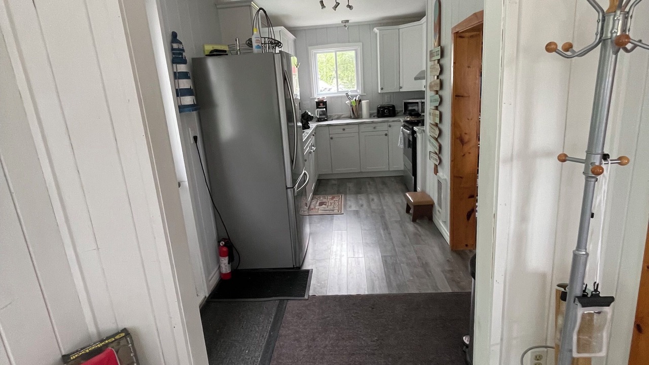 Photo of Kitchen in South Bruce Peninsula