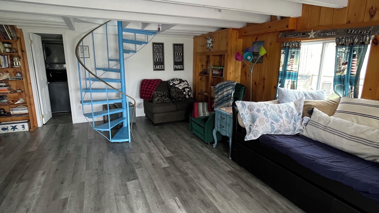 Photo of Livingroom in South Bruce Peninsula