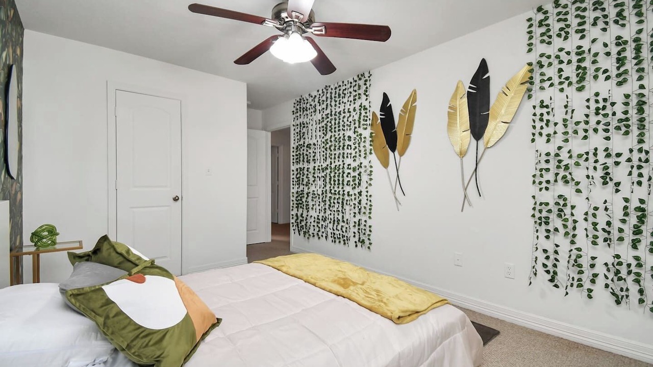 Photo of Bedroom in Northside