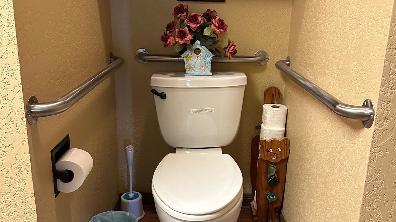 Photo of Bathroom in Glen Rose