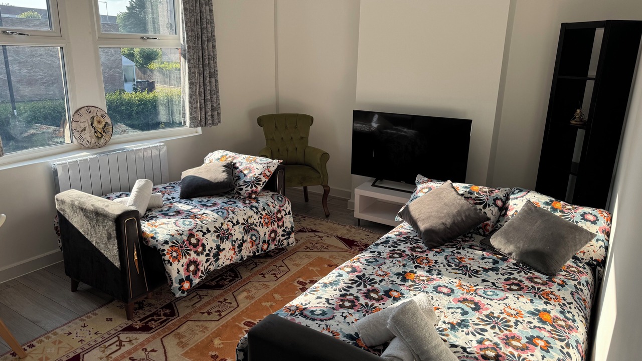 Photo of Bedroom in Enfield Highway