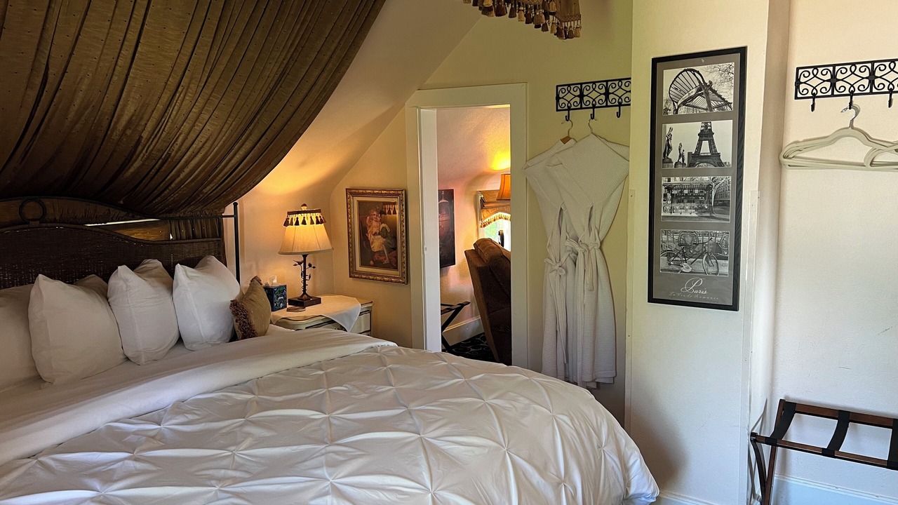 Photo of Bedroom in Grandview