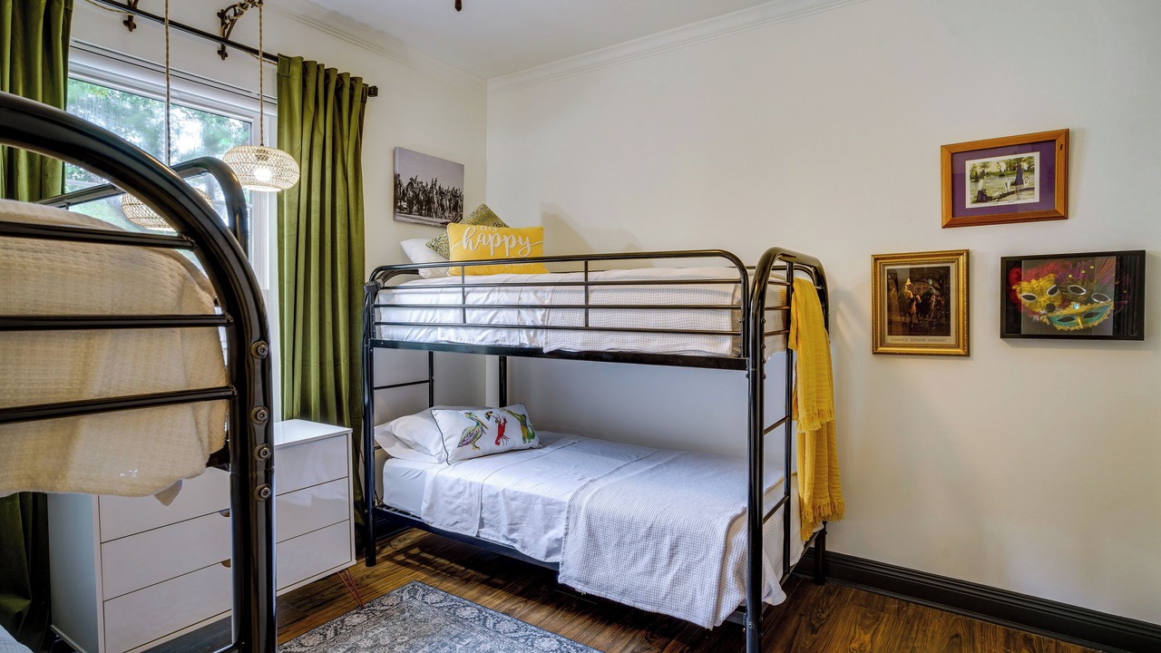 Photo of Bedroom in Highlands - Perkins