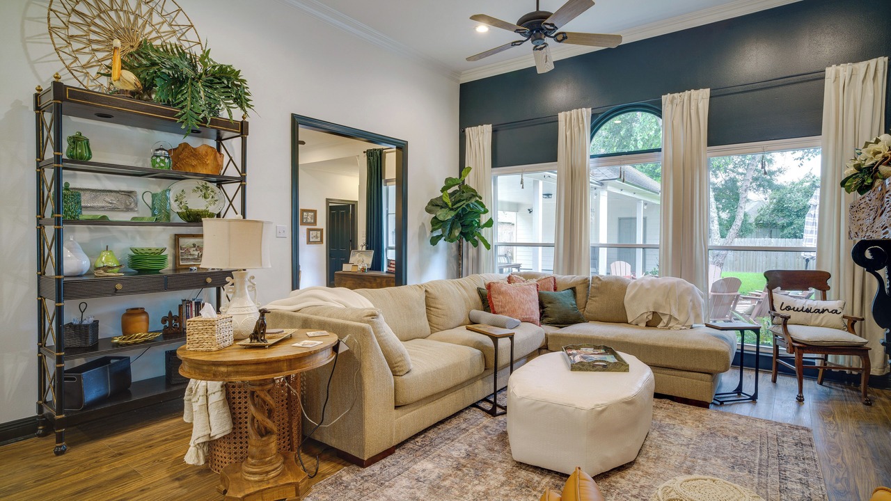Photo of Livingroom in Highlands - Perkins