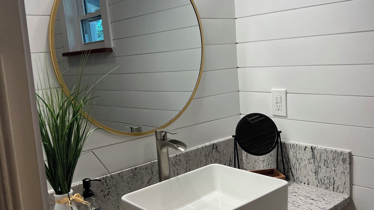 Photo of Bathroom in Milam