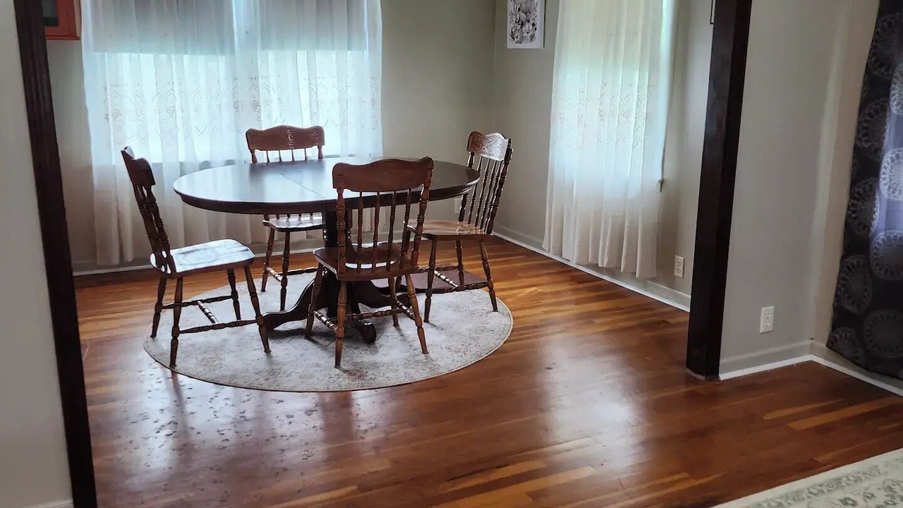 Photo of Bedroom in Macon