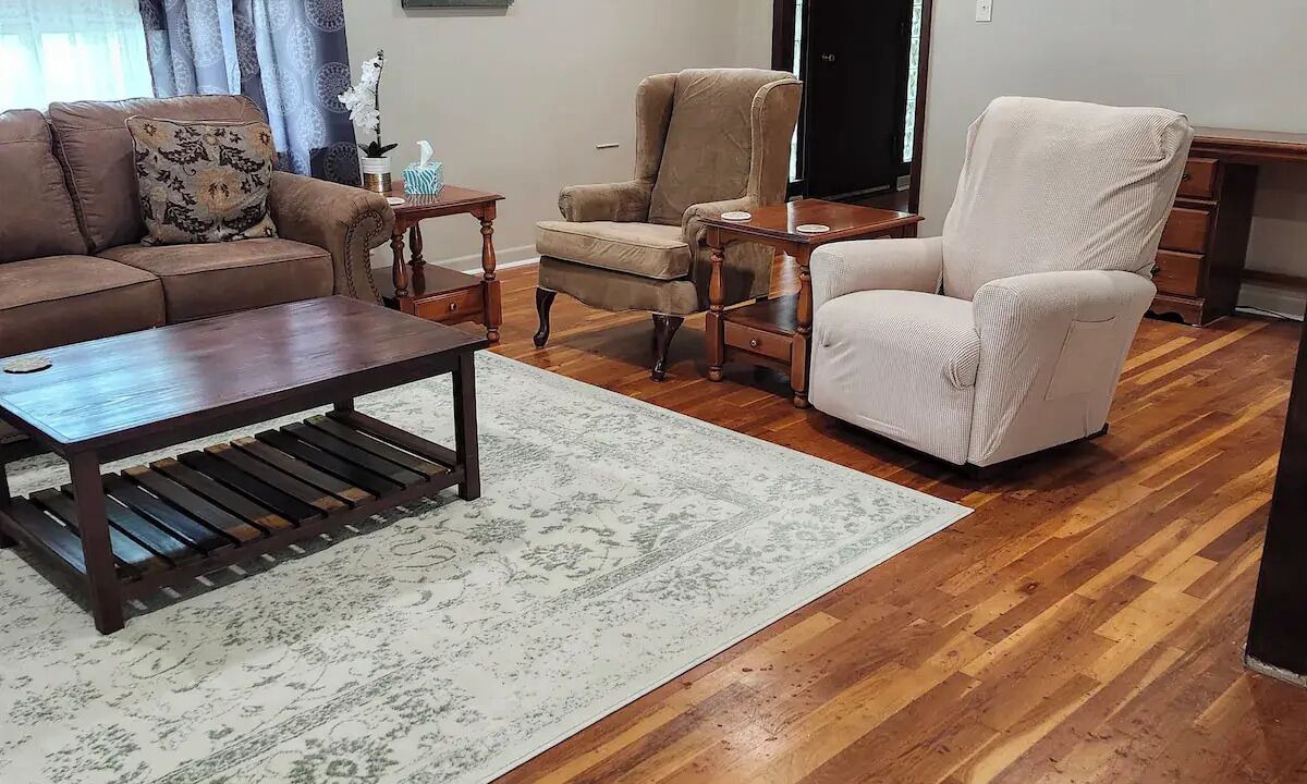 Photo of Bedroom in Macon