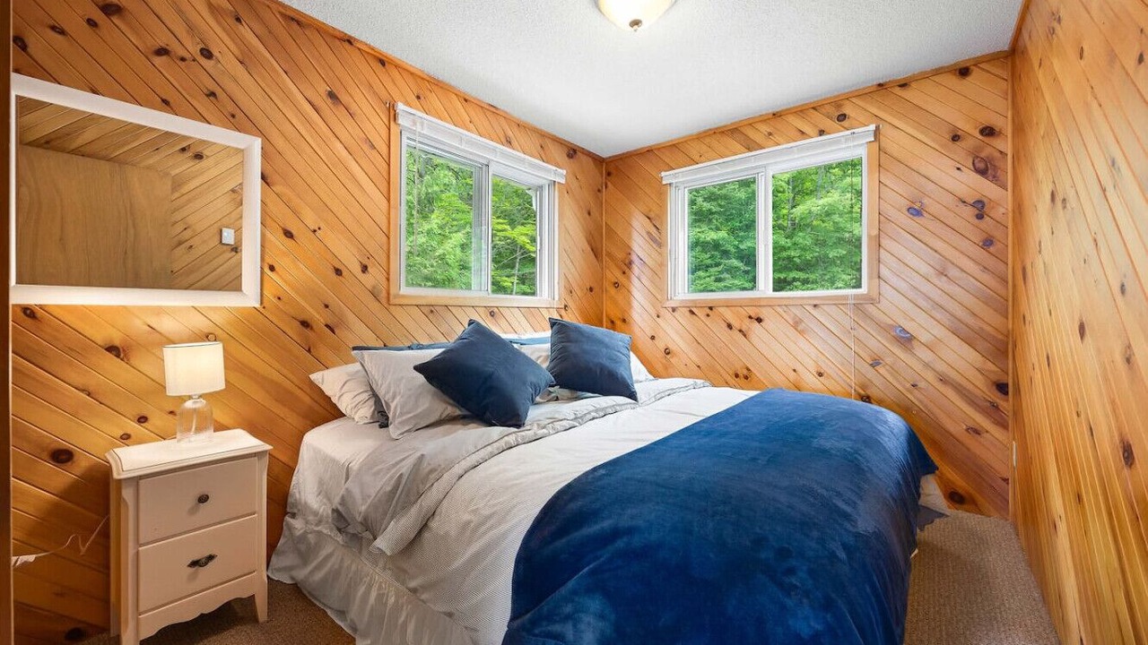 Photo of Bedroom in Blue Sea