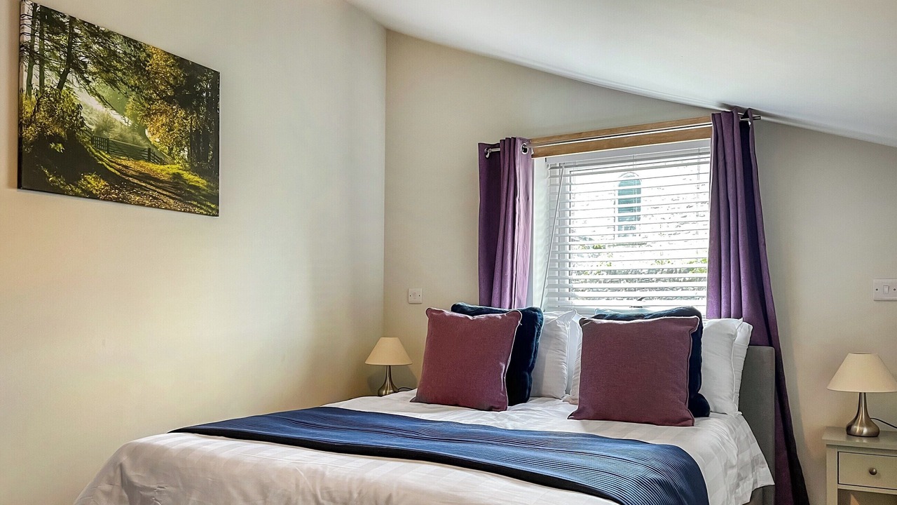 Photo of Others in Blackwell in the Peak