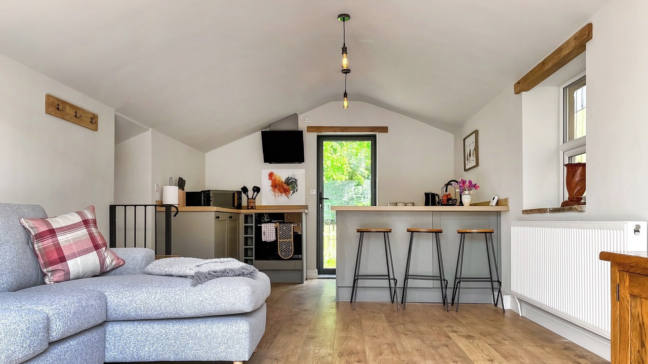 Photo of Others in Blackwell in the Peak