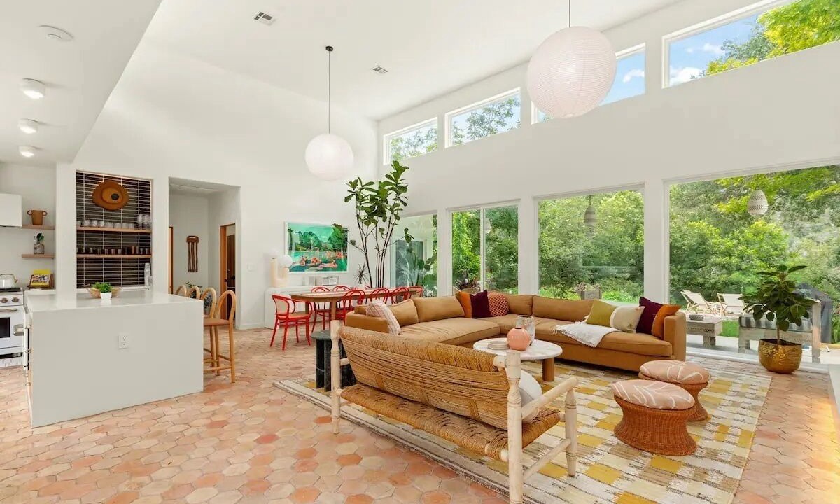 Photo of Livingroom in Austin