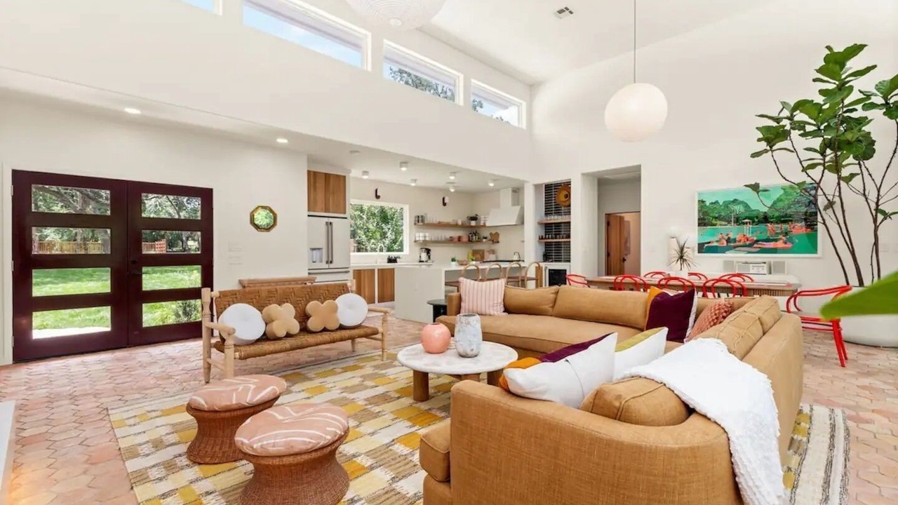 Photo of Livingroom in Austin