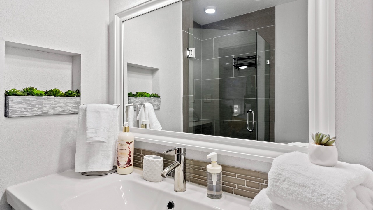Photo of Bathroom in North Loop