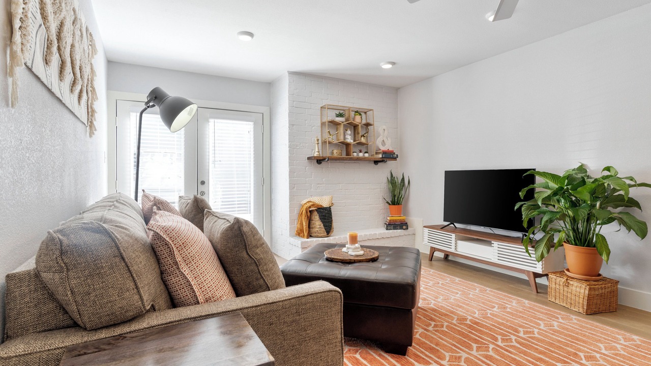 Photo of Livingroom in North Loop