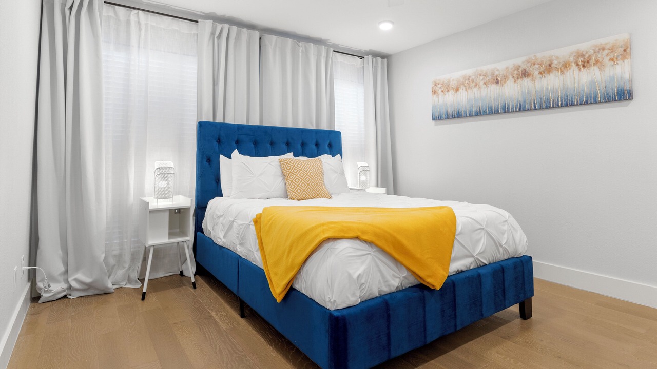 Photo of Bedroom in North Loop