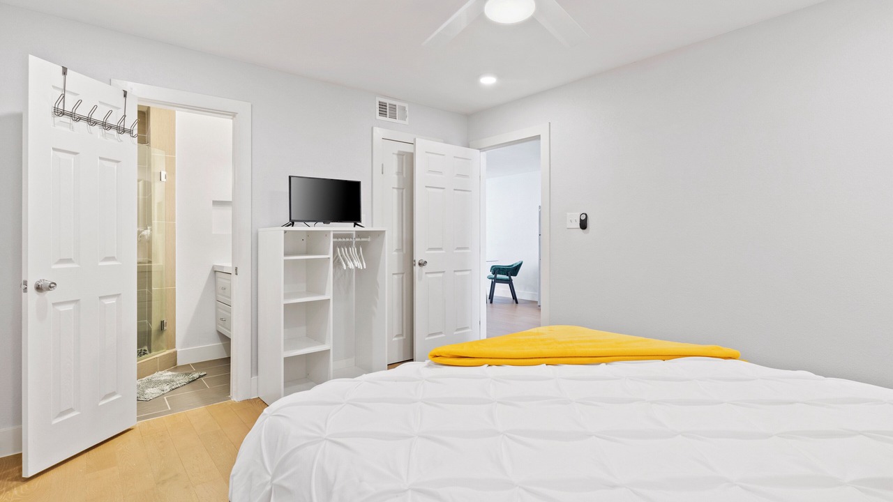 Photo of Bedroom in North Loop