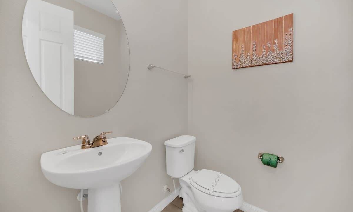 Photo of Bathroom in Four Corners