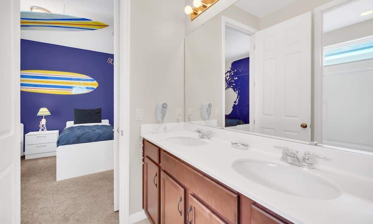Photo of Bathroom in Four Corners