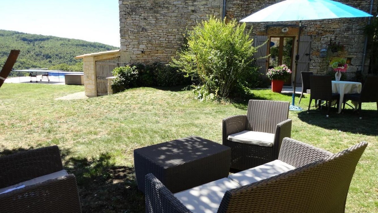 Photo of Patio Balcony in Saint-Medard