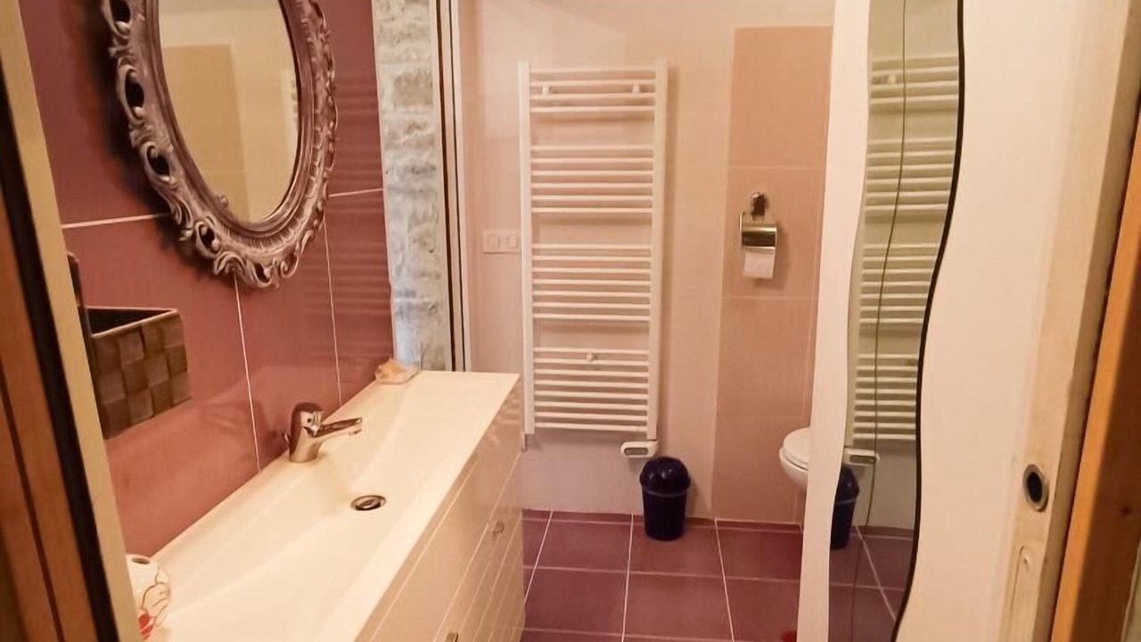 Photo of Bathroom in Saint-Medard