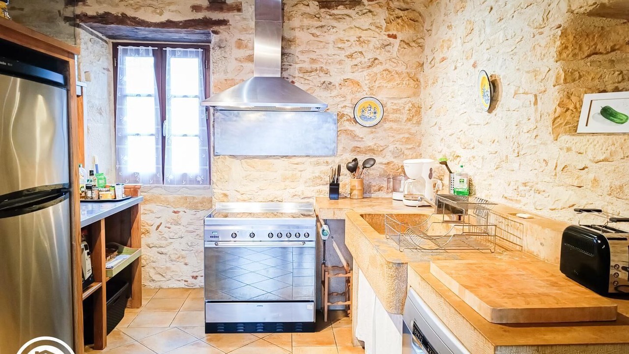 Photo of Kitchen in Saint-Michel-Loubejou