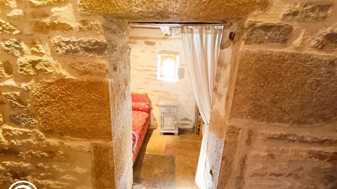 Photo of Bedroom in Rocamadour