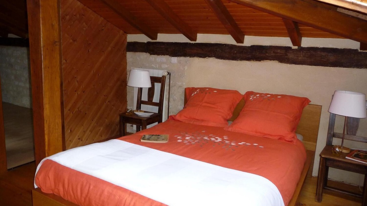 Photo of Bedroom in Castelnau-Montratier-Sainte-Alauzie
