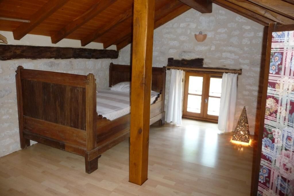 Photo of Bedroom in Castelnau-Montratier-Sainte-Alauzie