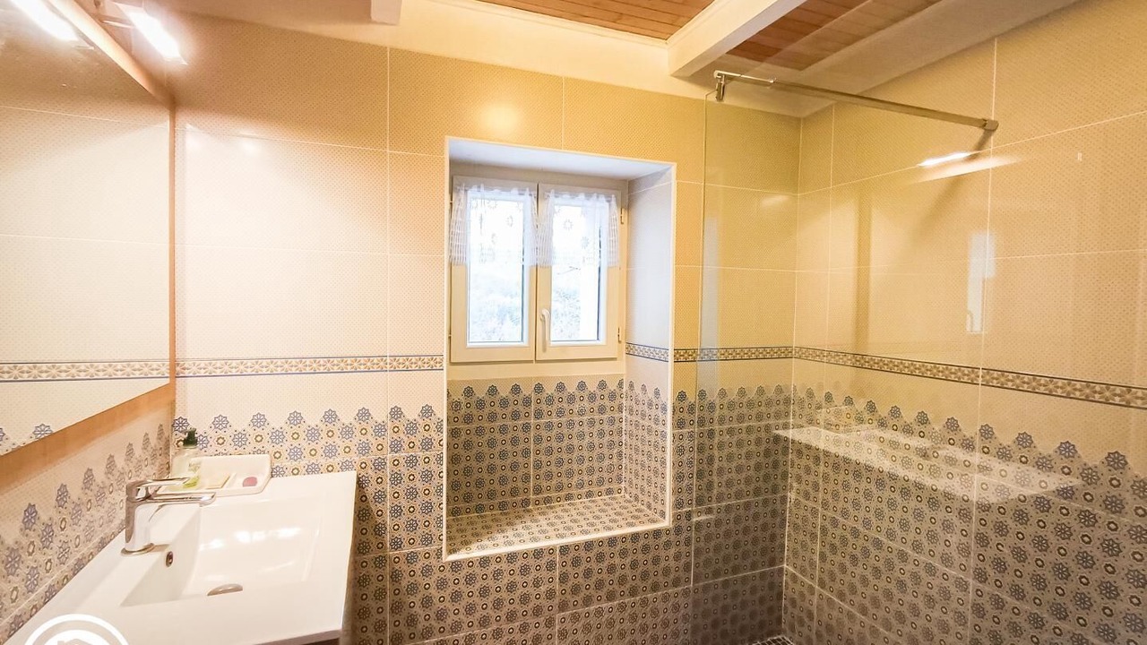 Photo of Bathroom in Grezels