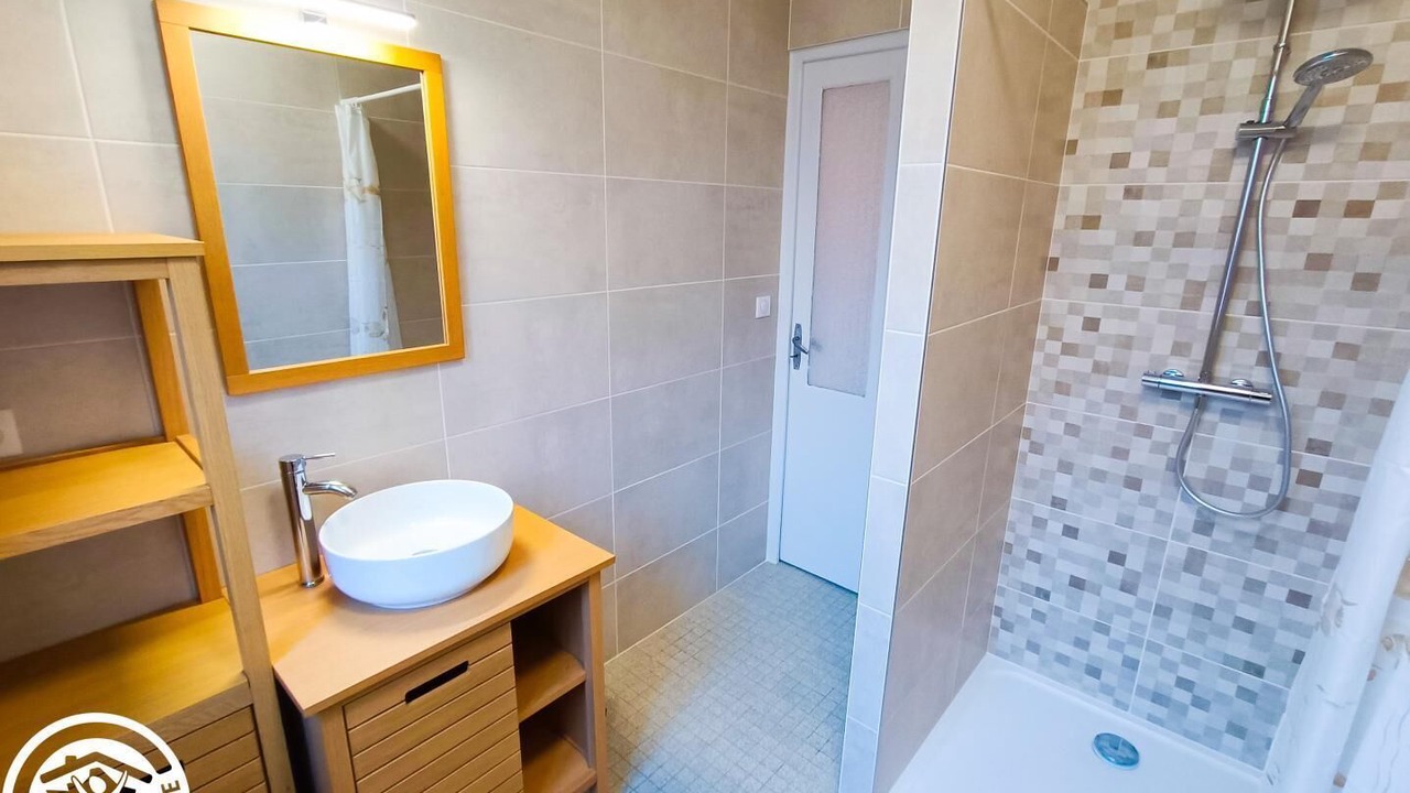 Photo of Bathroom in Bagat-en-Quercy