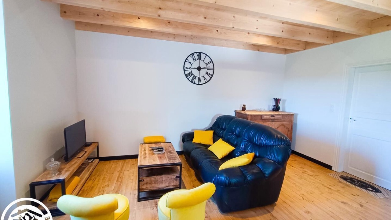Photo of Livingroom in Bagat-en-Quercy