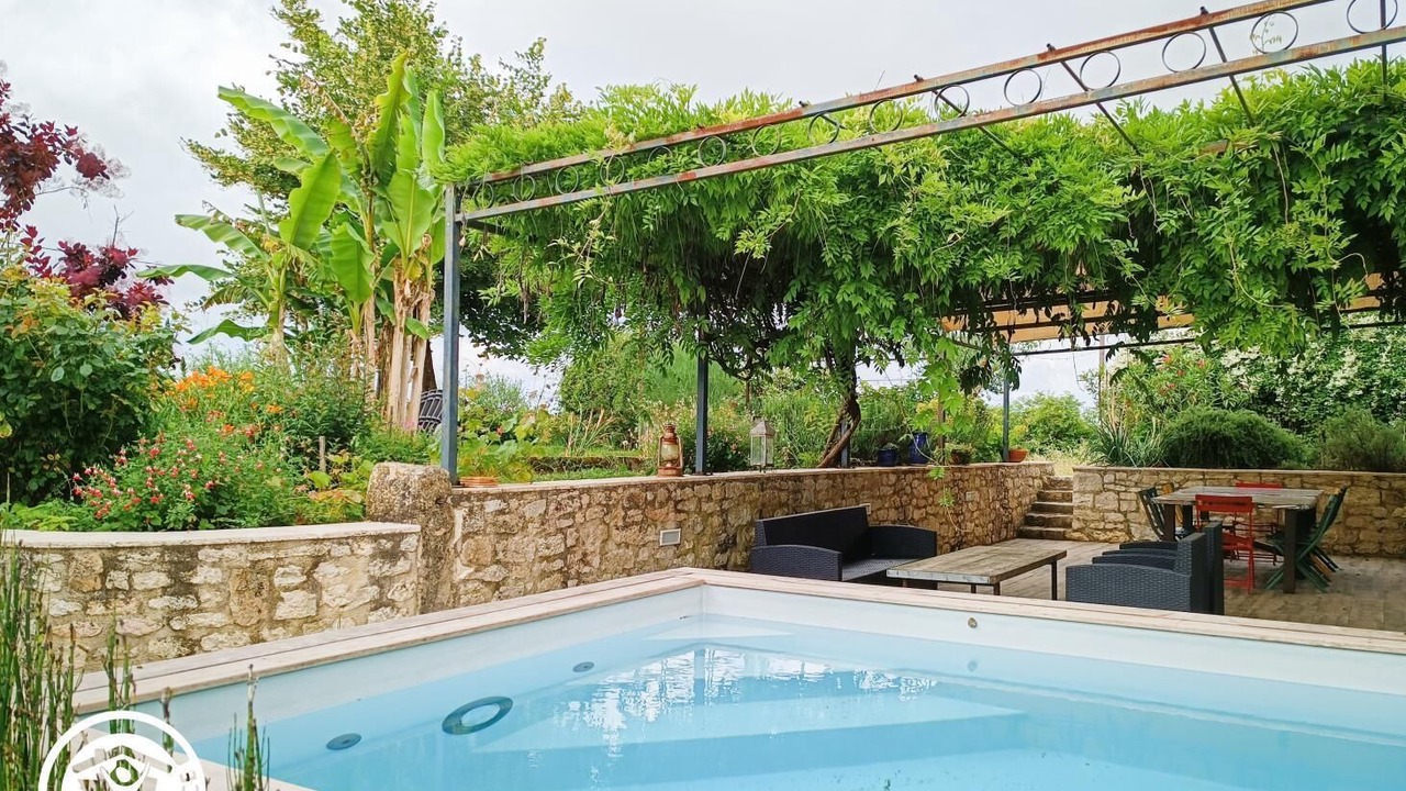 Photo of Outdoor in Villeseque