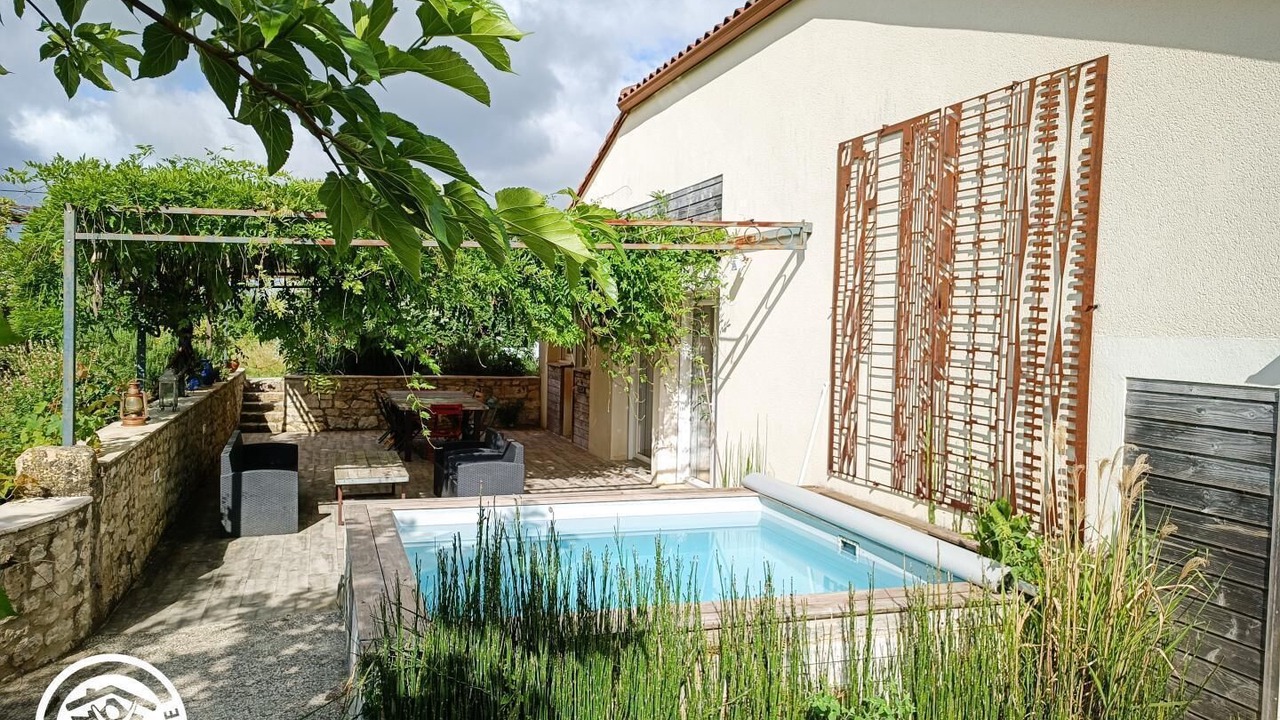 Photo of Outdoor in Villeseque