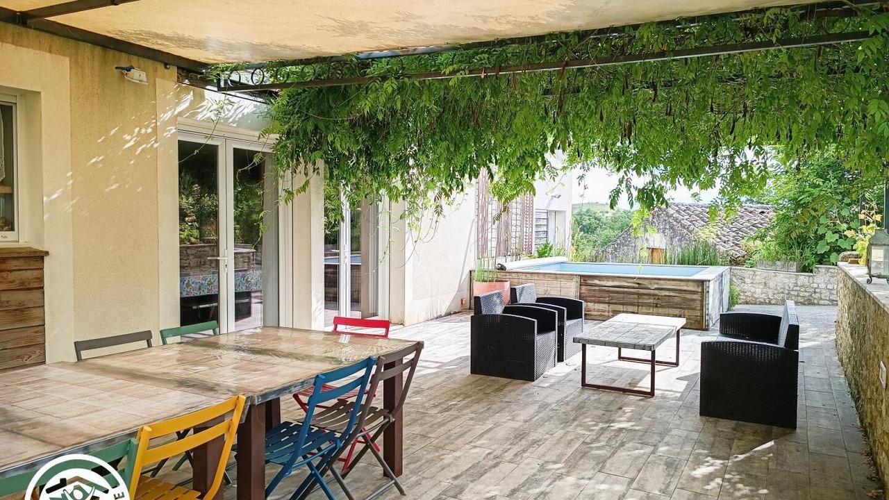 Photo of Outdoor in Villeseque