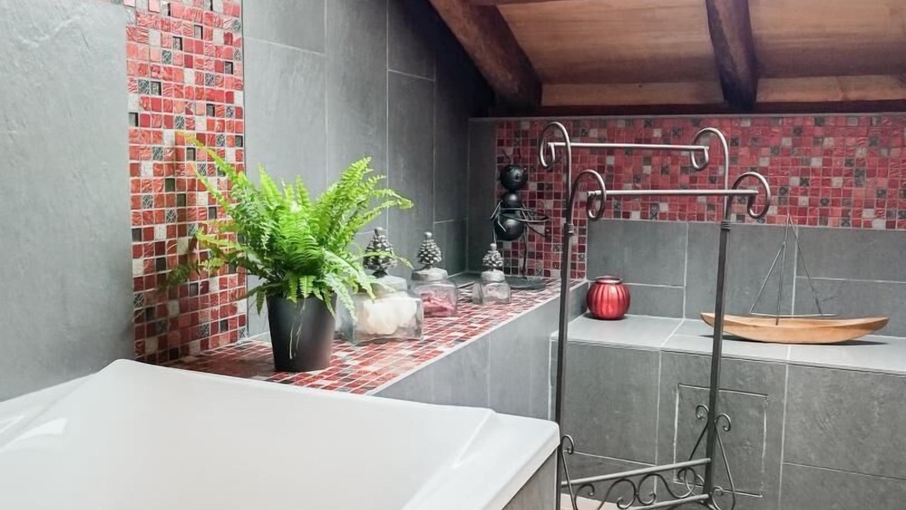 Photo of Bathroom in Lacam-d'Ourcet