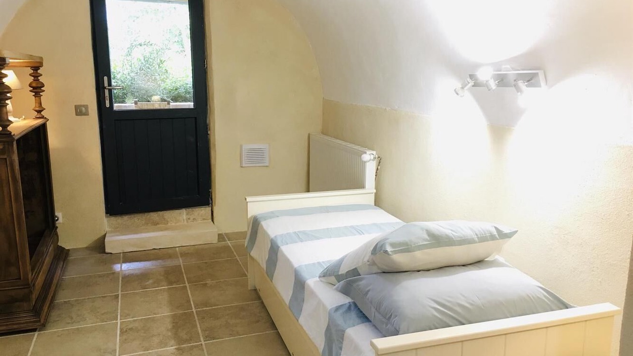 Photo of Bedroom in Cahors