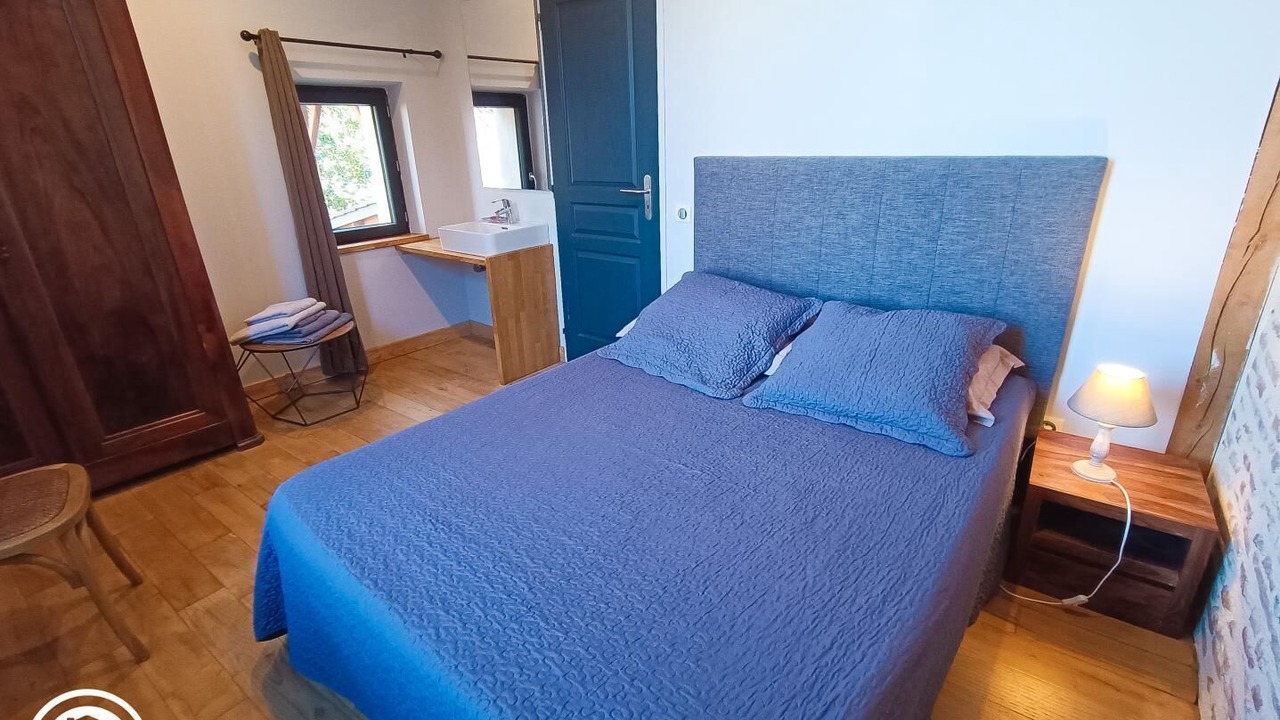 Photo of Bedroom in Cahors