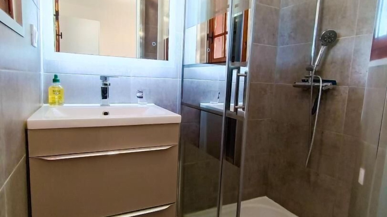 Photo of Bathroom in Prayssac