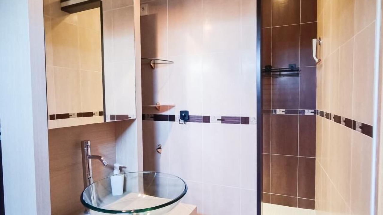 Photo of Bathroom in Lissac-et-Mouret