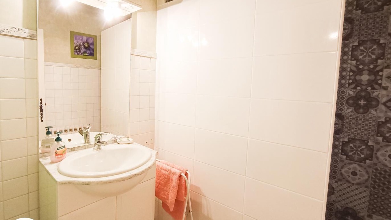 Photo of Bathroom in Condat