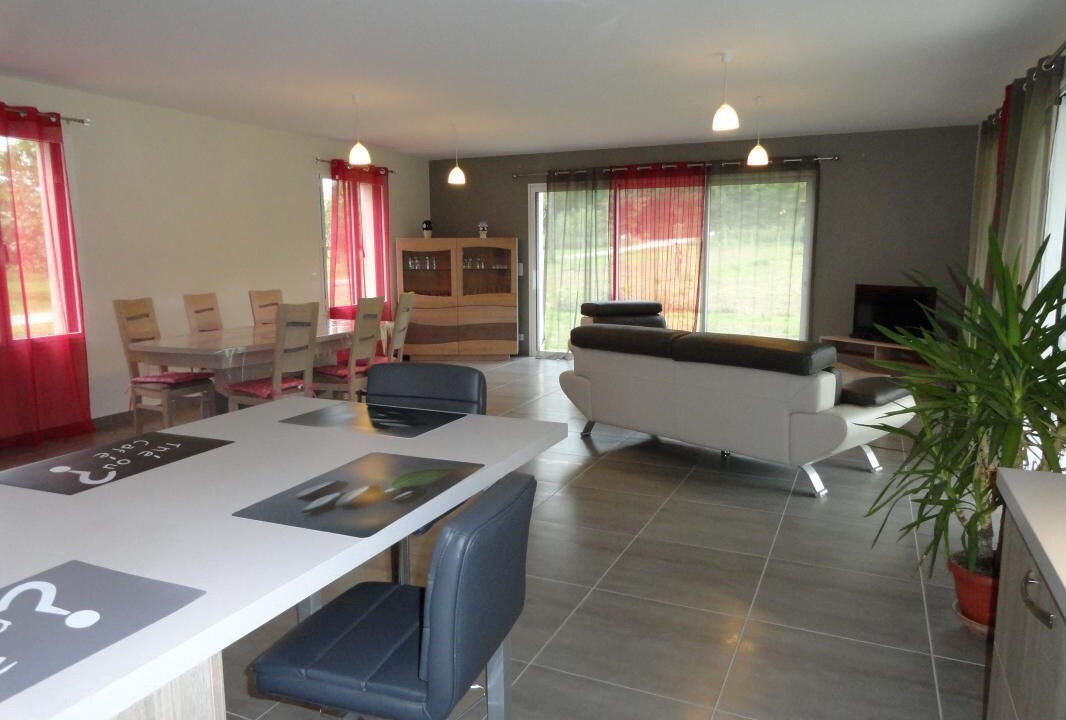 Photo of Others in Creysse