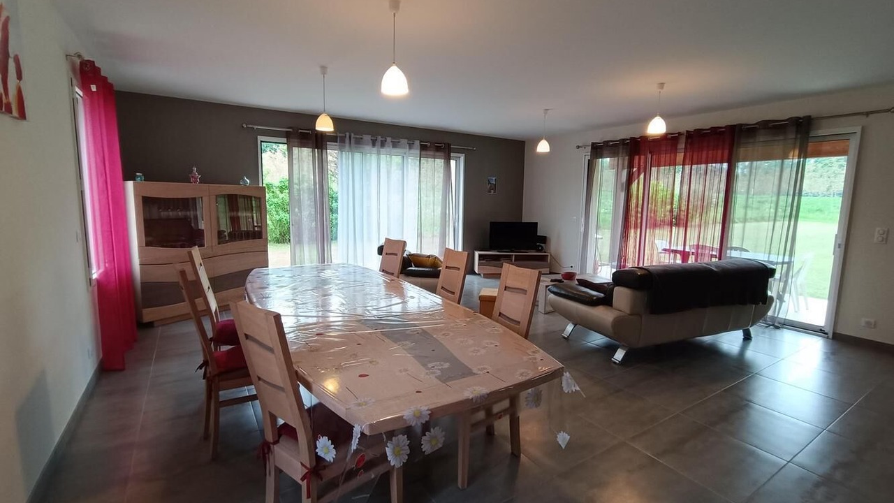 Photo of Others in Creysse