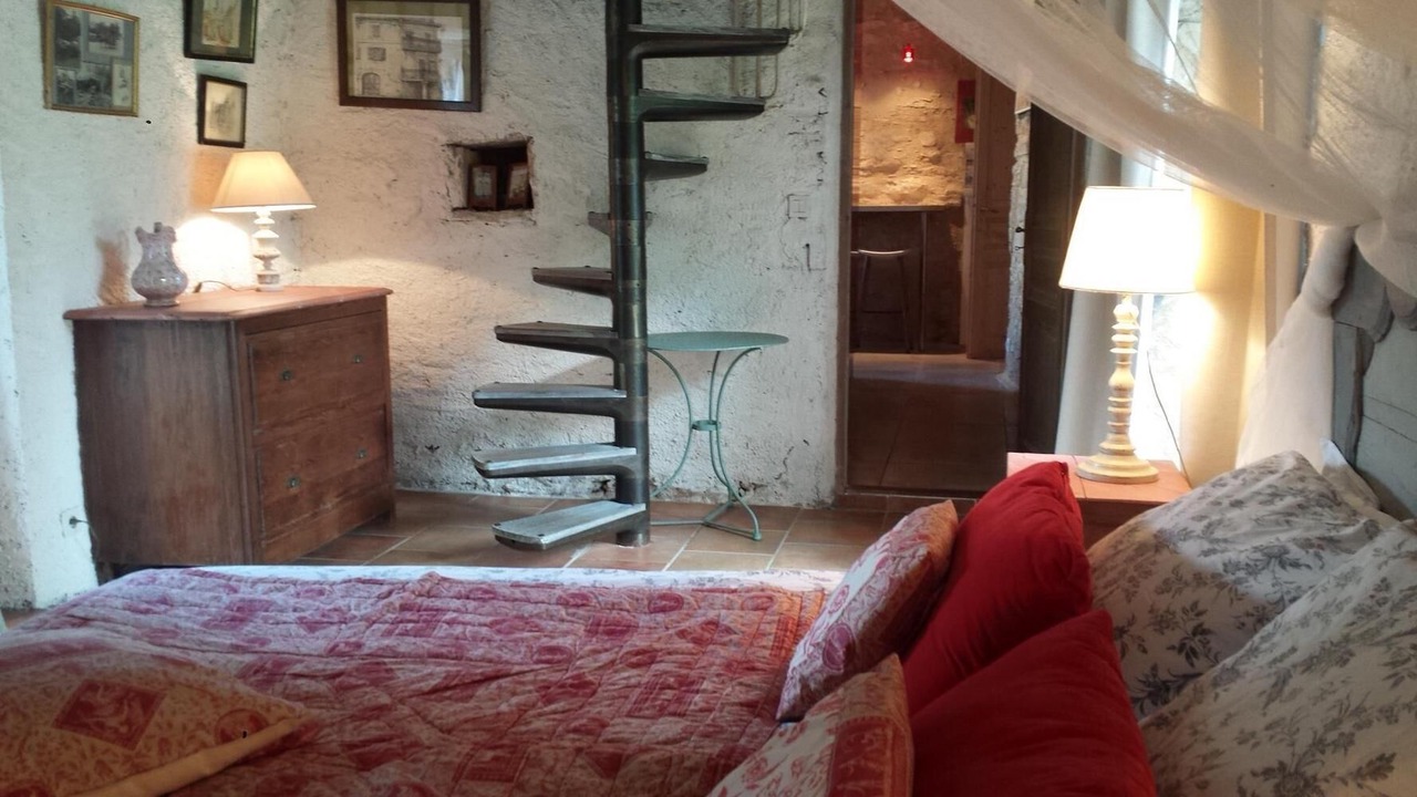 Photo of Bedroom in Varaire