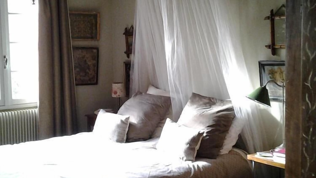 Photo of Bedroom in Varaire