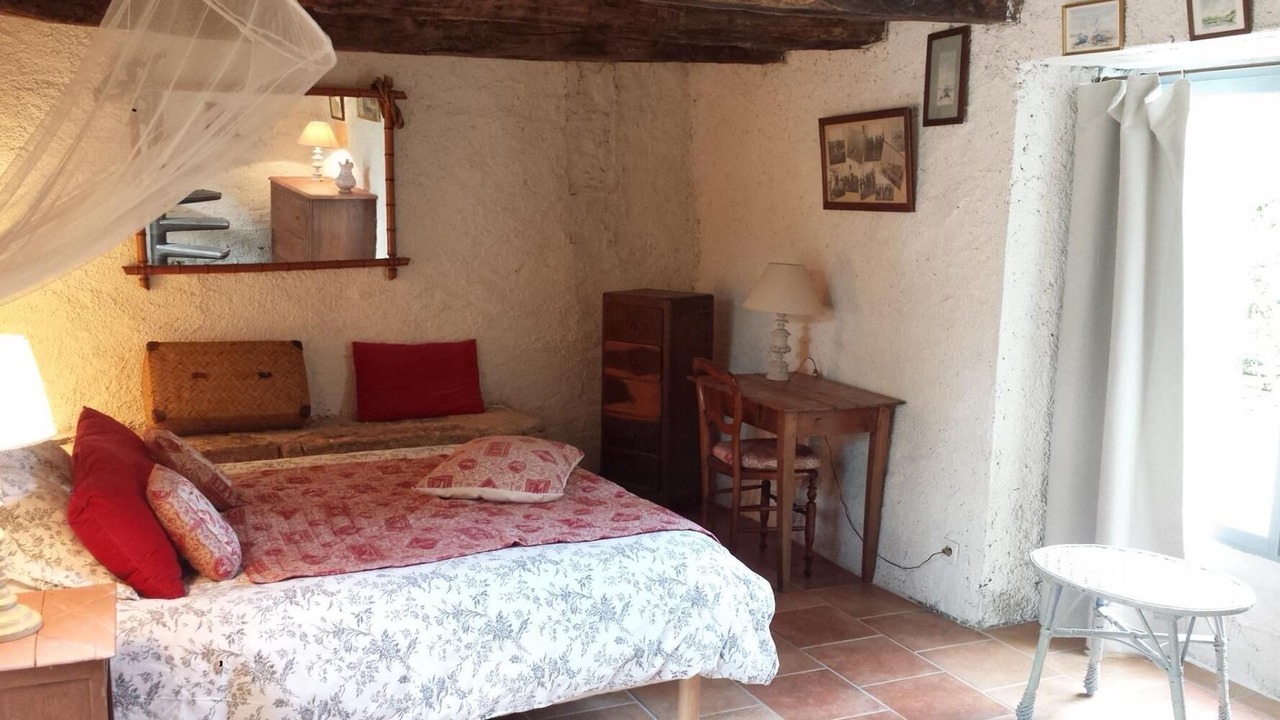 Photo of Bedroom in Varaire