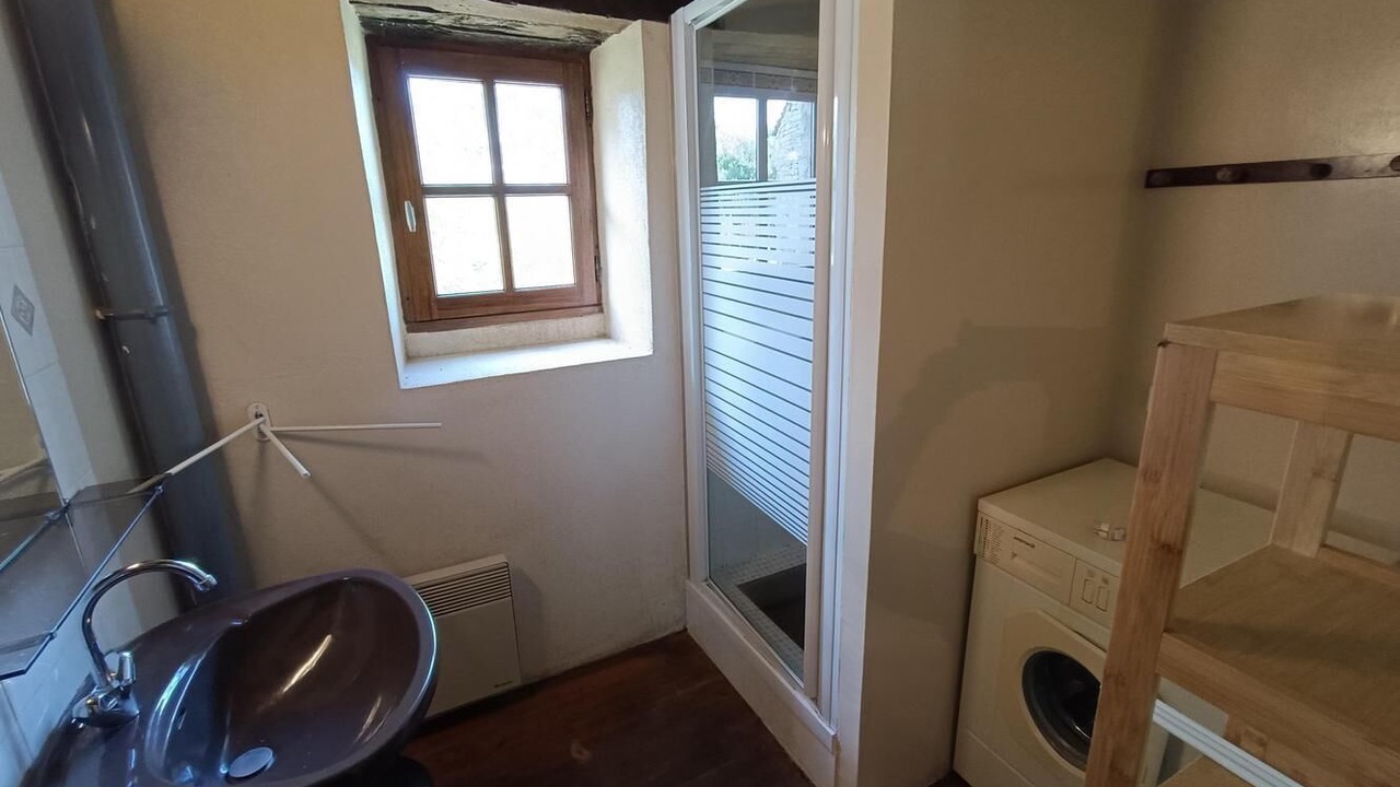 Photo of Bathroom in Boussac